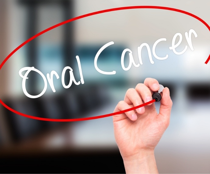 Marker circling the words Oral Cancer